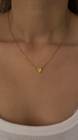 Dainty Heart necklace